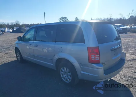 2010 Chrysler Town & Country Lx z USA, uszkodzony, nr VIN 2A4RR4DEXAR133232